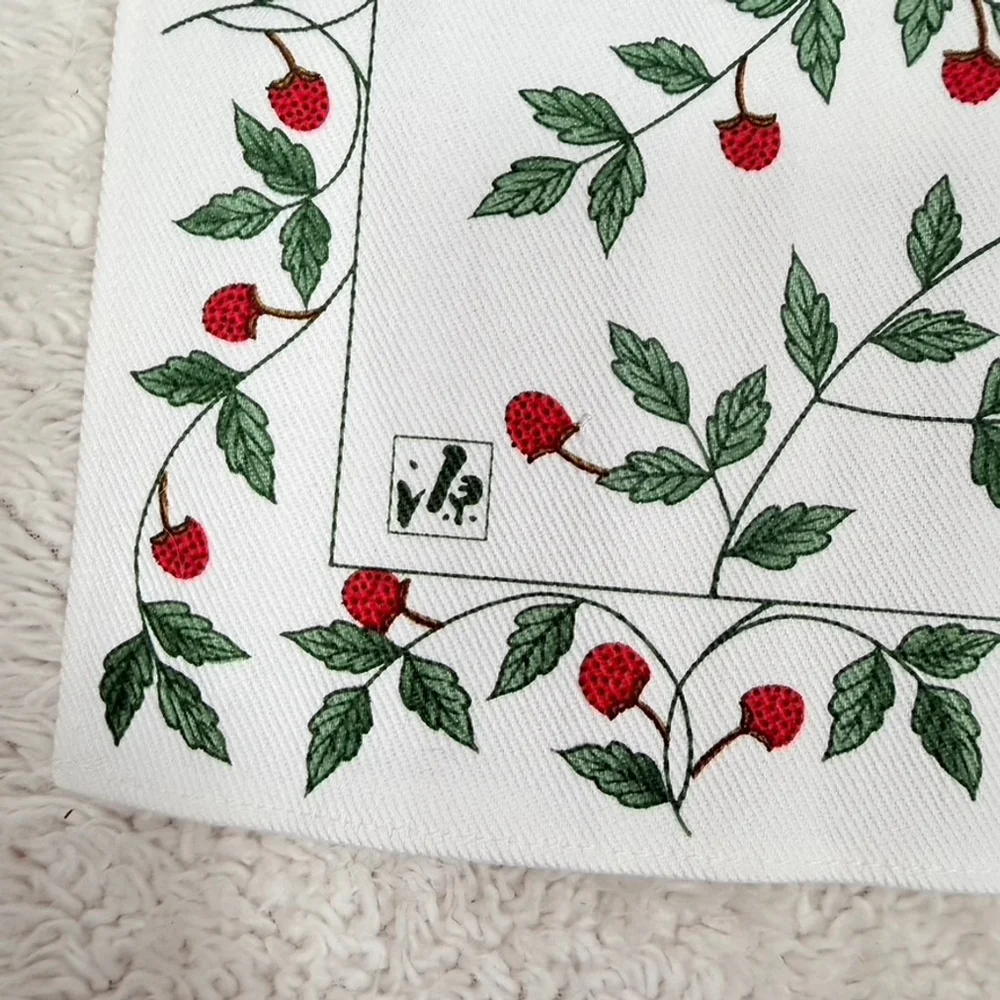 Gen Collection Japan Wild Strawberry Placemats Set of 5 Cotton Tableware 19 X 13